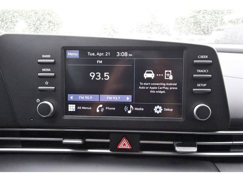 Certified 2025 Hyundai Elantra SE FWD image 25