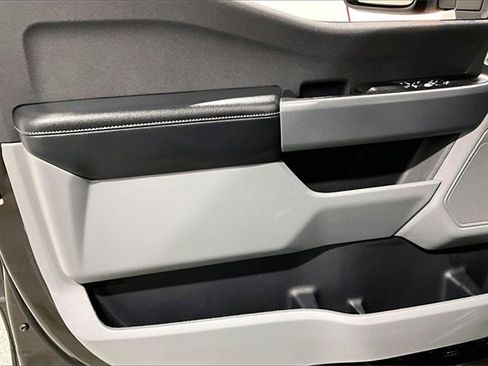 Used 2024 Ford F250 XL w/ STX Appearance Package image 22