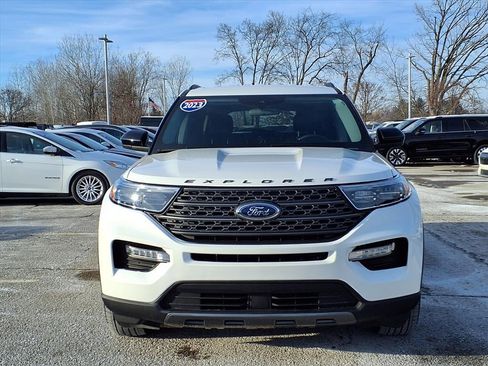 Used 2023 Ford Explorer XLT w/ Equipment Group 202A image 2