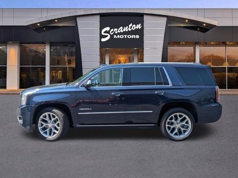 Used 2018 GMC Yukon Denali AWD/4WD image 2