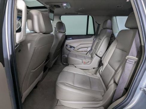 Used 2019 GMC Yukon SLT w/ Open Road Package image 17