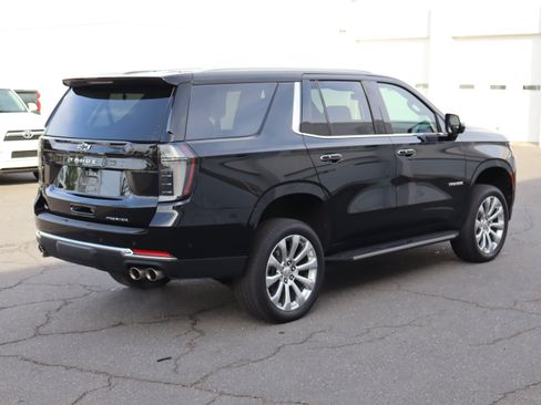 Used 2025 Chevrolet Tahoe Premier image 10