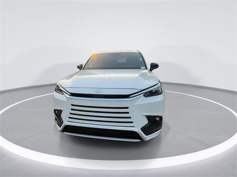 Certified 2026 Lexus TX 500h AWD w/ Technology Package image 3