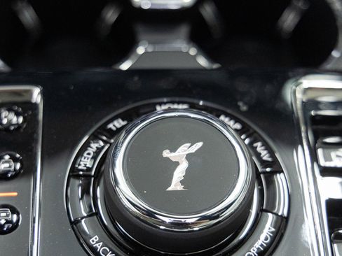 Used 2025 Rolls-Royce Ghost image 35