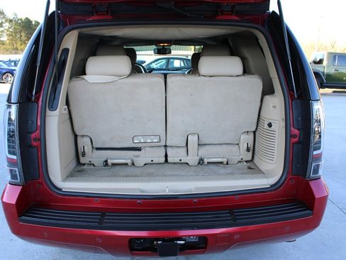 Used 2012 GMC Yukon SLT w/ SLT-2 Equipment Package image 35