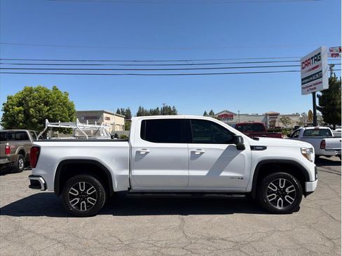 Used 2020 GMC Sierra 1500 AT4 w/ AT4 Premium Package AWD/4WD image 5