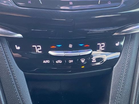 Certified 2020 Cadillac XT6 Premium Luxury AWD/4WD image 28