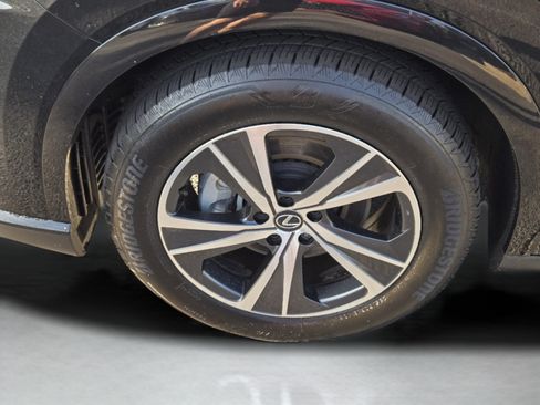 Used 2025 Lexus RX 350 Premium w/ Accessory Package (Z1) FWD image 29