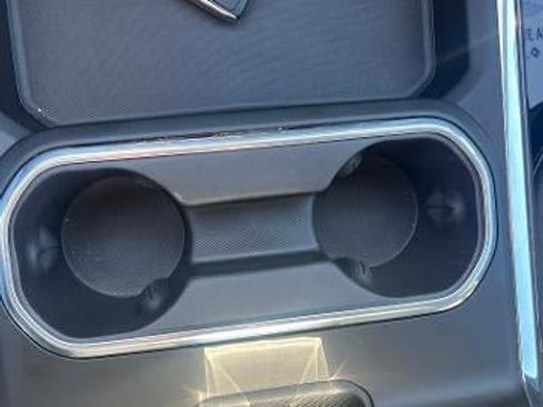 Used 2024 Chevrolet Silverado 2500 LTZ w/ LTZ Plus Package image 5