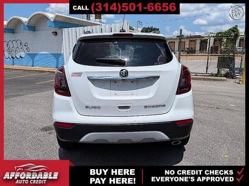 Used 2017 Buick Encore Essence FWD image 4