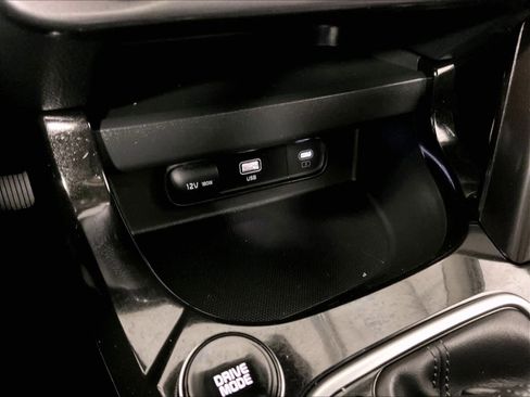 Used 2025 Kia Seltos S image 26