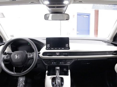 Certified 2023 Honda HR-V LX image 16