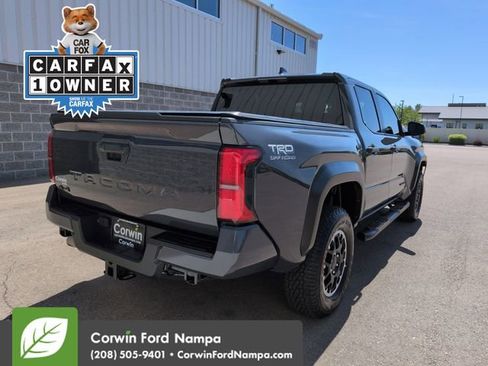 Used 2025 Toyota Tacoma TRD Off-Road AWD/4WD image 3