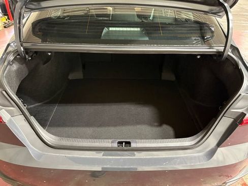 Used 2026 Toyota Camry SE FWD image 7
