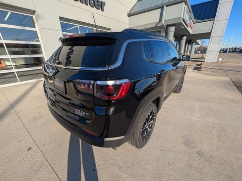 New 2026 Jeep Compass Limited image 5