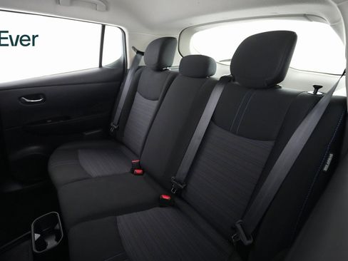 Used 2024 Nissan Leaf SV Plus image 8