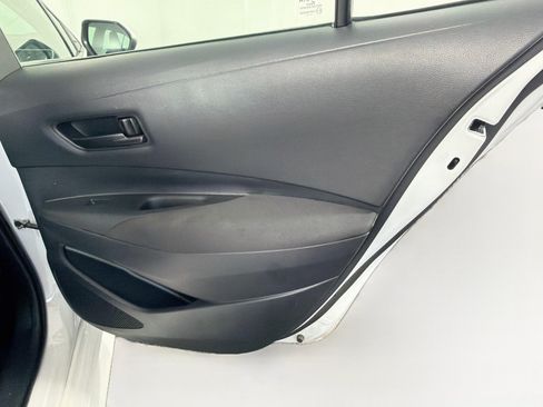 Used 2024 Toyota Corolla LE FWD image 28