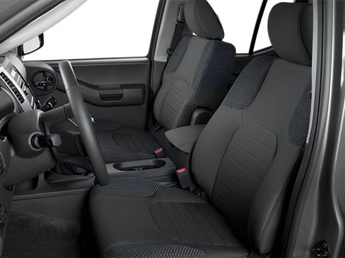 Used 2013 Nissan Xterra S image 6