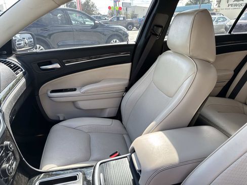 Certified 2023 Chrysler 300 Touring L w/ Popular Equipment Group image 15