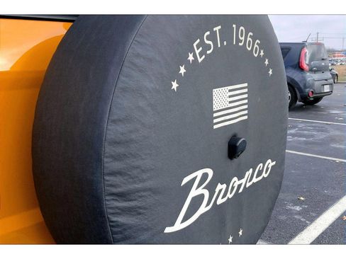 Used 2022 Ford Bronco Outer Banks image 30