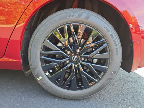 New 2025 Nissan Altima 2.5 SV w/ SV Special Edition Package image 9