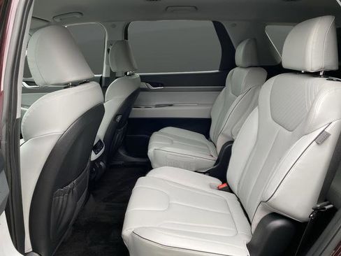 Used 2023 Hyundai Palisade SEL w/ Cargo Package AWD/4WD image 29