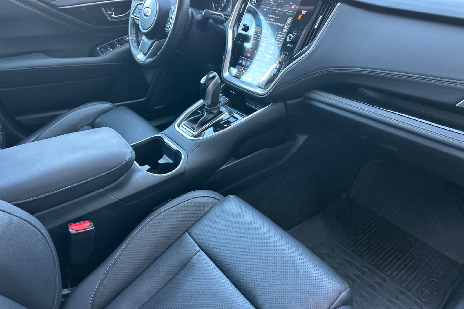 Certified 2024 Subaru Outback Touring AWD/4WD image 15