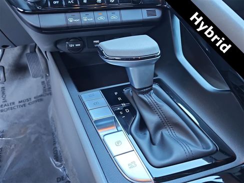 Certified 2024 Hyundai Elantra Blue image 21