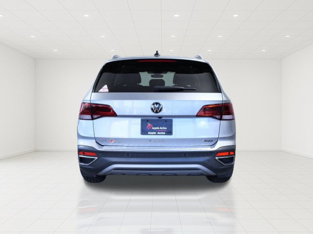 Used 2023 Volkswagen Taos SEL AWD/4WD image 5