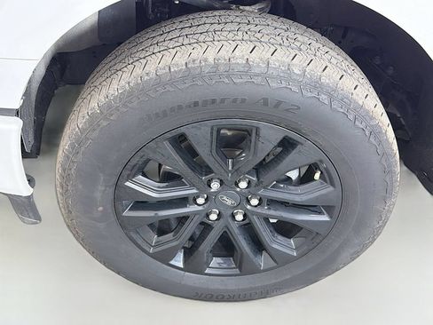 Used 2024 Ford F150 Lariat AWD/4WD image 23