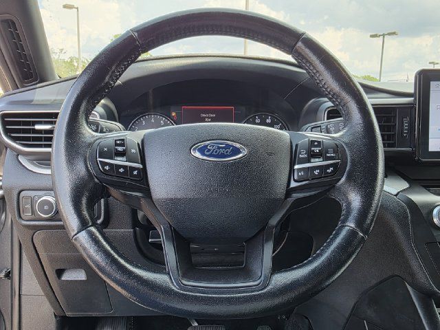Used 2020 Ford Explorer XLT w/ Equipment Group 202A RWD image 24