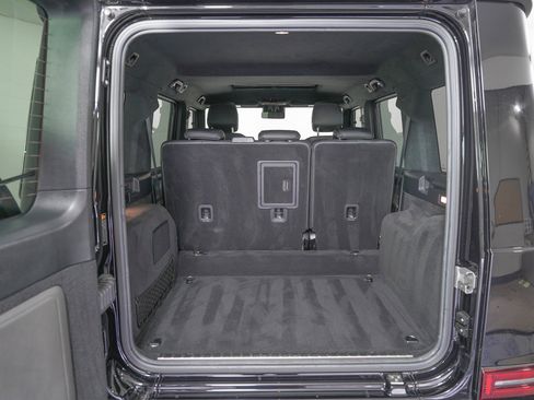 Used 2022 Mercedes-Benz G 550 G 550 image 13