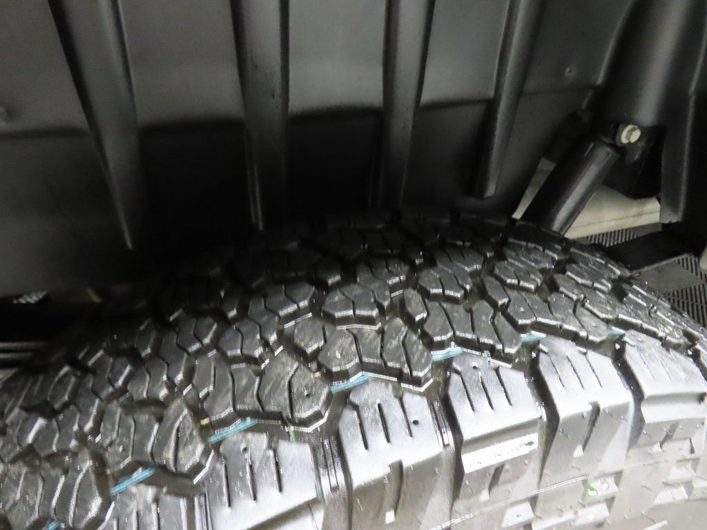 Used 2025 Ford F150 Tremor w/ Equipment Group 402A High AWD/4WD image 39