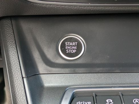 Used 2023 Audi Q3 2.0T Premium Plus w/ Premium Plus Package image 29