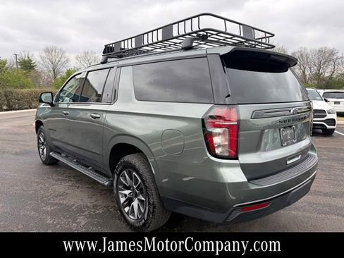 Used 2024 Chevrolet Suburban Z71 w/ Luxury Package image 7