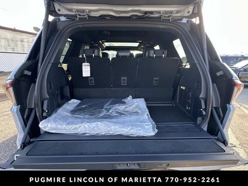 New 2025 Lincoln Navigator Reserve w/ Jet Appearance Package image 21