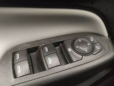 Used 2021 Chevrolet Equinox LS w/ LS Convenience Package AWD/4WD image 27
