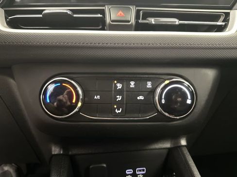 Used 2024 Chevrolet TrailBlazer LS w/ LS Convenience Package image 18