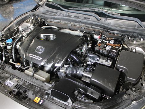 Used 2015 MAZDA MAZDA3 s Grand Touring image 30