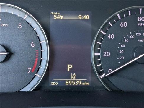 Used 2018 Lexus RX 350L w/ Premium Package image 11