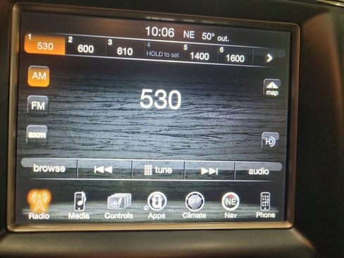 Used 2017 Jeep Grand Cherokee Limited AWD/4WD image 25