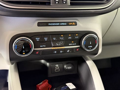 New 2025 Ford Escape Active w/ Cold Weather Package image 22