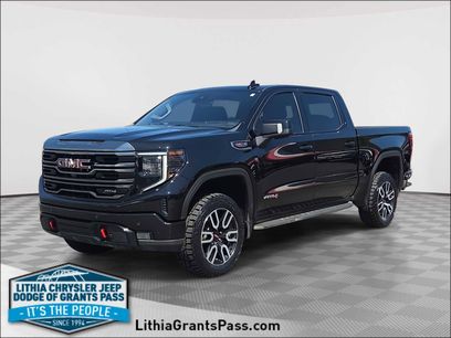 Used 2022 GMC Sierra 1500 AT4 w/ AT4 Premium Package