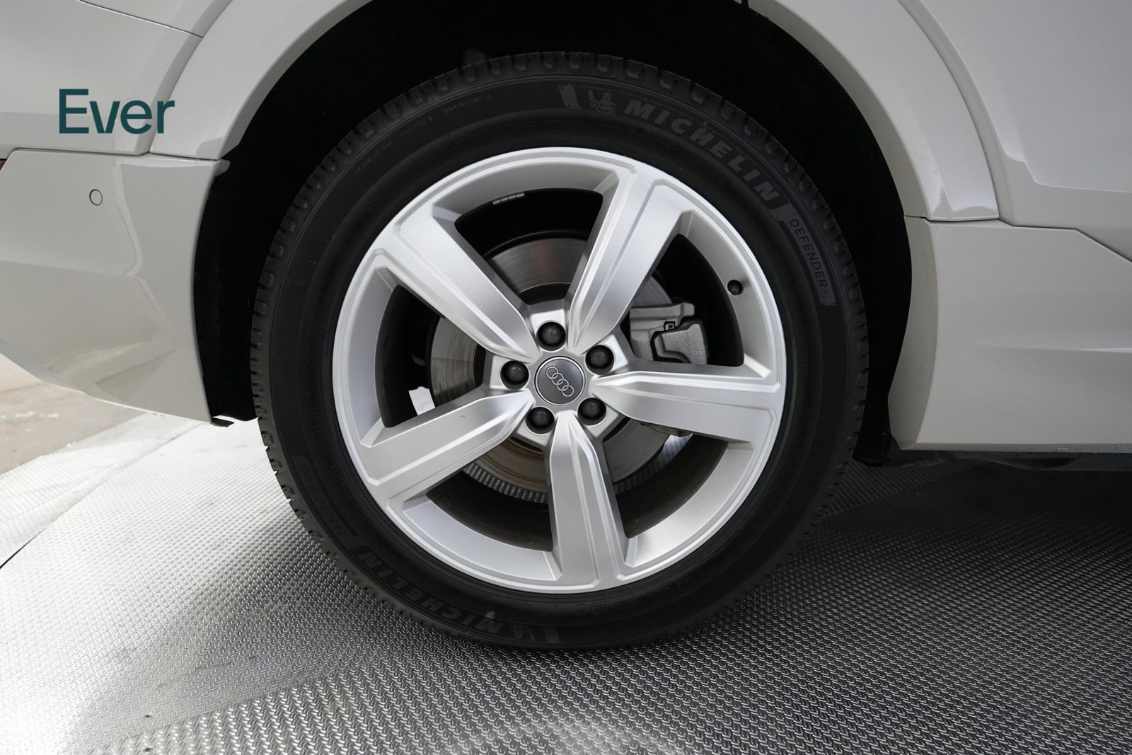 Used 2019 Audi e-tron Premium Plus AWD/4WD image 21