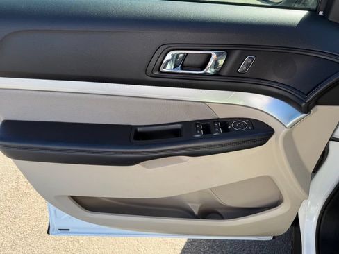 Used 2018 Ford Explorer 4WD w/ Class II Trailer Tow Package image 10
