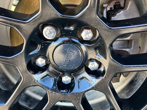 Used 2019 Jeep Wrangler Unlimited Rubicon AWD/4WD image 37