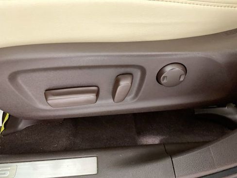 Used 2020 Lexus RX 350 AWD w/ Premium Package image 19