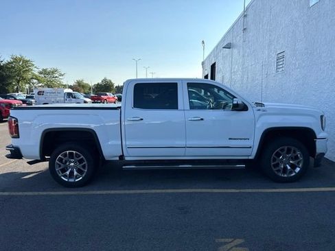 Used 2018 GMC Sierra 1500 SLT AWD/4WD image 7