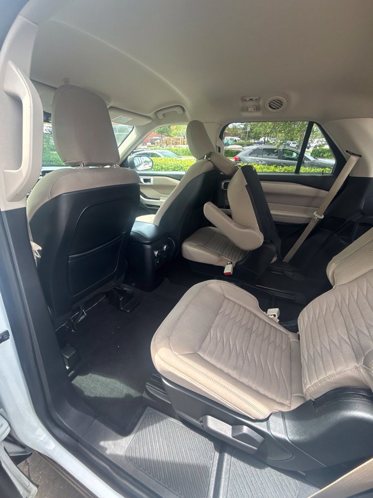 Used 2020 Ford Explorer XLT RWD image 18