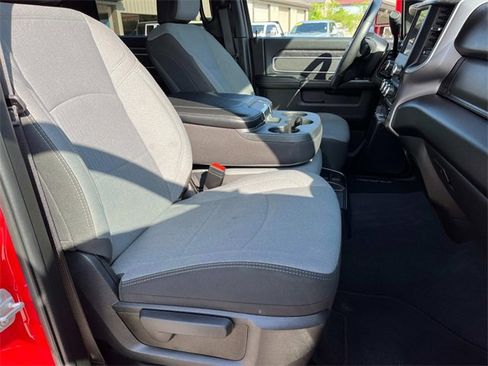 Used 2024 RAM 3500 Big Horn image 28